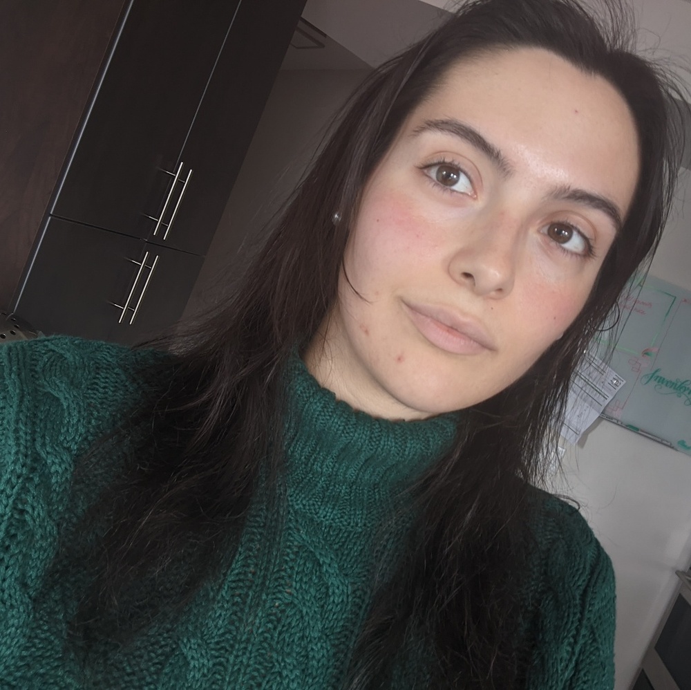 Meet your Posher, Alana